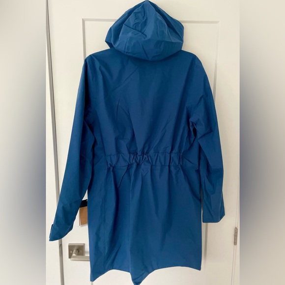 The North Face City Breeze Parka II - Rain Jacket in Shady Blue - Picture 2 of 5